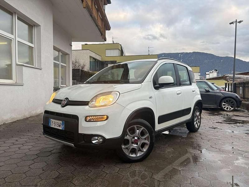 Usata Fiat Panda 4x4 86 CV (63 kW) 2014 Utilitaria