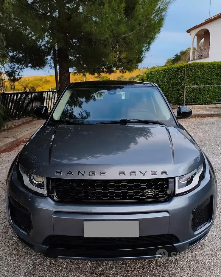 Usata Land Rover Range Rover evoque 150 CV (110 kW) 2013 Grigio SUV