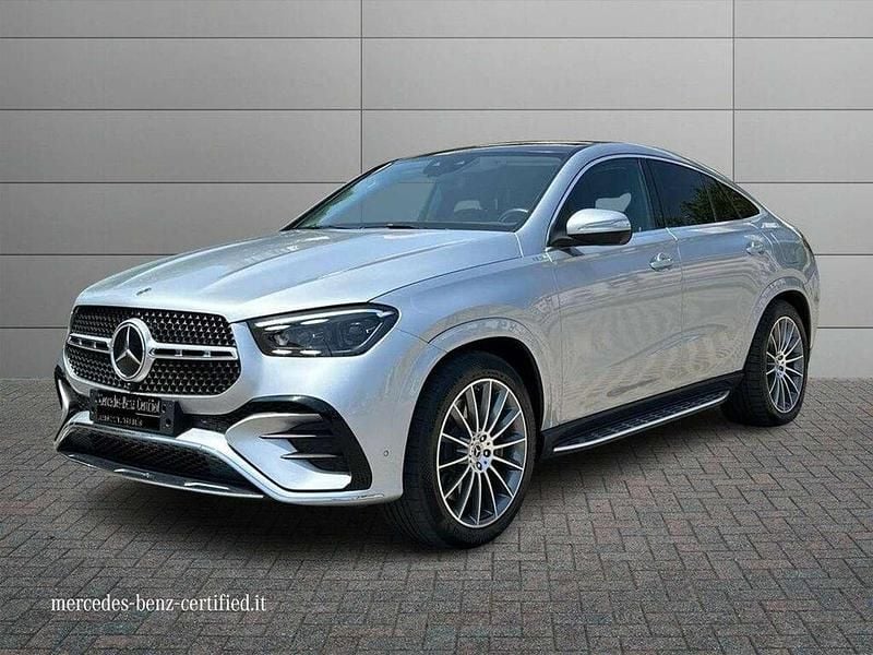 Nero metallizzato Usata 2023 Mercedes GLE350 AMG Line Premium Coupé | 81.000 € (Buon prezzo) - Immagine 1/4