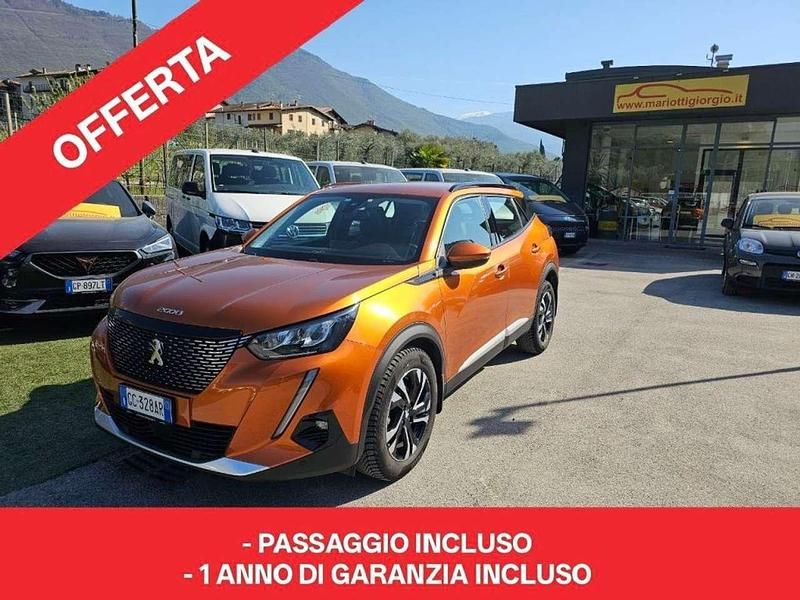 Usata Peugeot 2008 Allure 131 CV (96 kW) 2021 Arancione SUV