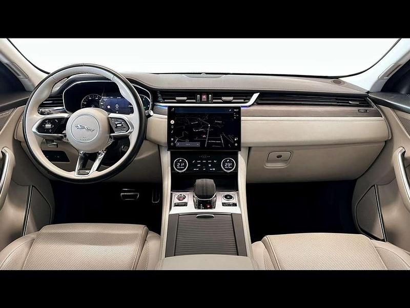 Usata Jaguar F-Pace SE 204 CV (150 kW) 2023 Santorini black SUV