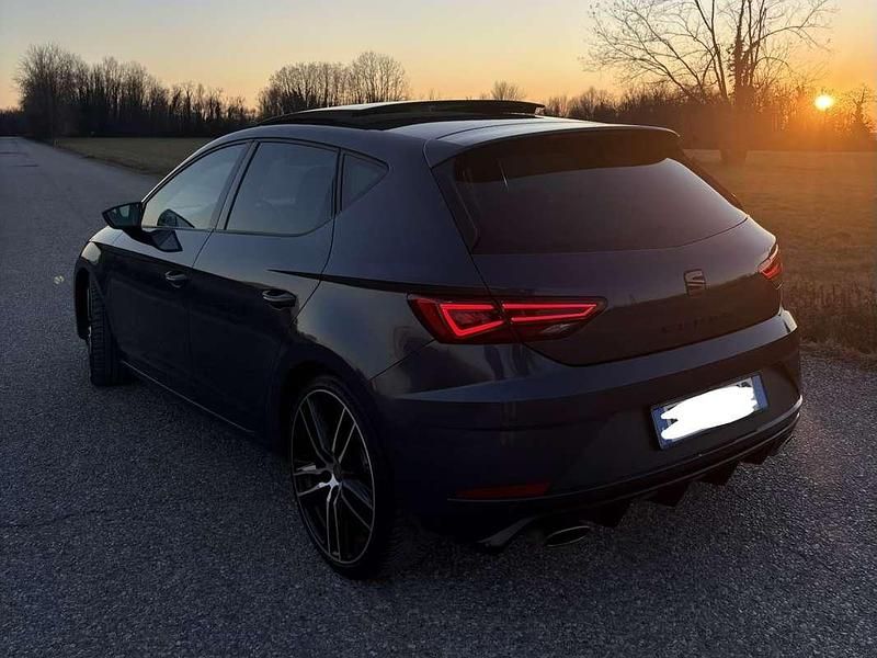 Usata Cupra Leon 290 CV (213 kW) 2019 Berlina