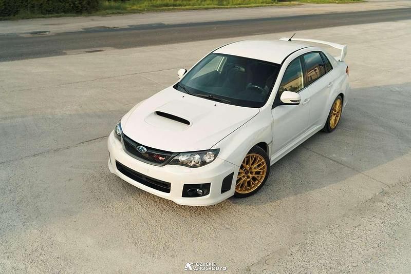 Usata Subaru Impreza 300 CV (220 kW) 2011 Berlina