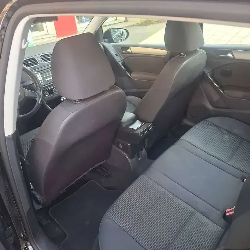 Usata VW Golf VI 105 CV (77 kW) 2011 Nero Utilitaria