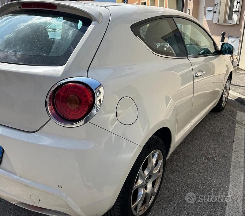 Usata Alfa Romeo MiTo 90 CV (66 kW) 2014 Bianco Utilitaria