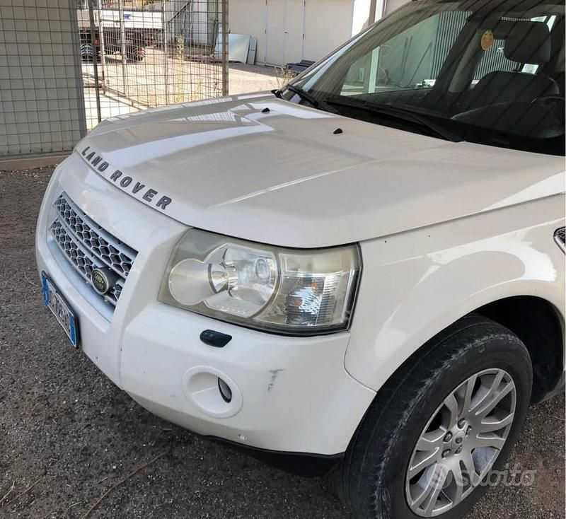 Usata Land Rover Freelander 2 160 CV (117 kW) 2008 Bianco SUV