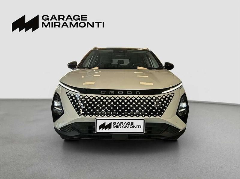 Nuova Omoda 5 147 CV (108 kW) 2025 Bianco SUV