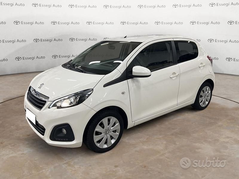 Bianco Usata 2018 Peugeot 108 Active Tre volumi | 9950 € (Buon prezzo) - Immagine 1/4