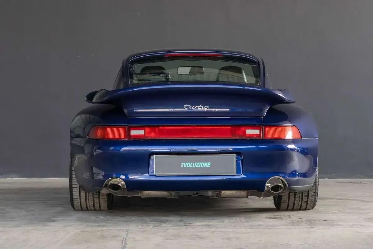 Usata Porsche 993 408 CV (300 kW) 1995 Irisblau Coupé