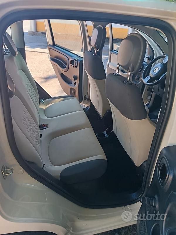 Usata Fiat Panda 85 CV (62 kW) 2016 Utilitaria