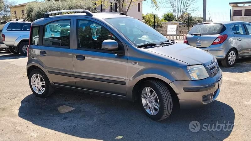 Usata Fiat Panda 69 CV (50 kW) 2011 Utilitaria