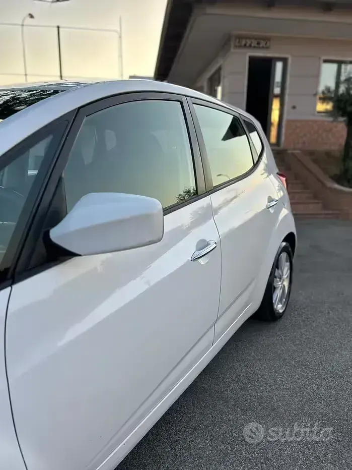 Usata Hyundai ix20 Style 90 CV (66 kW) 2011 Bianco Utilitaria