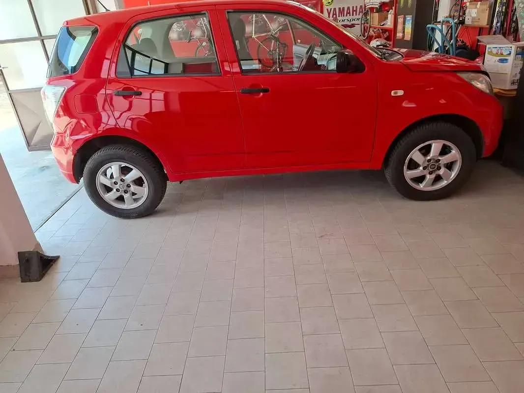 Usata Daihatsu Terios 86 CV (63 kW) 2010 Rosso SUV