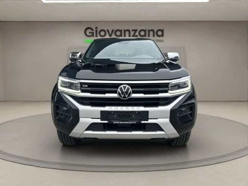 Usata VW Amarok Aventura 241 CV (177 kW) 2024 Nero Pick-up