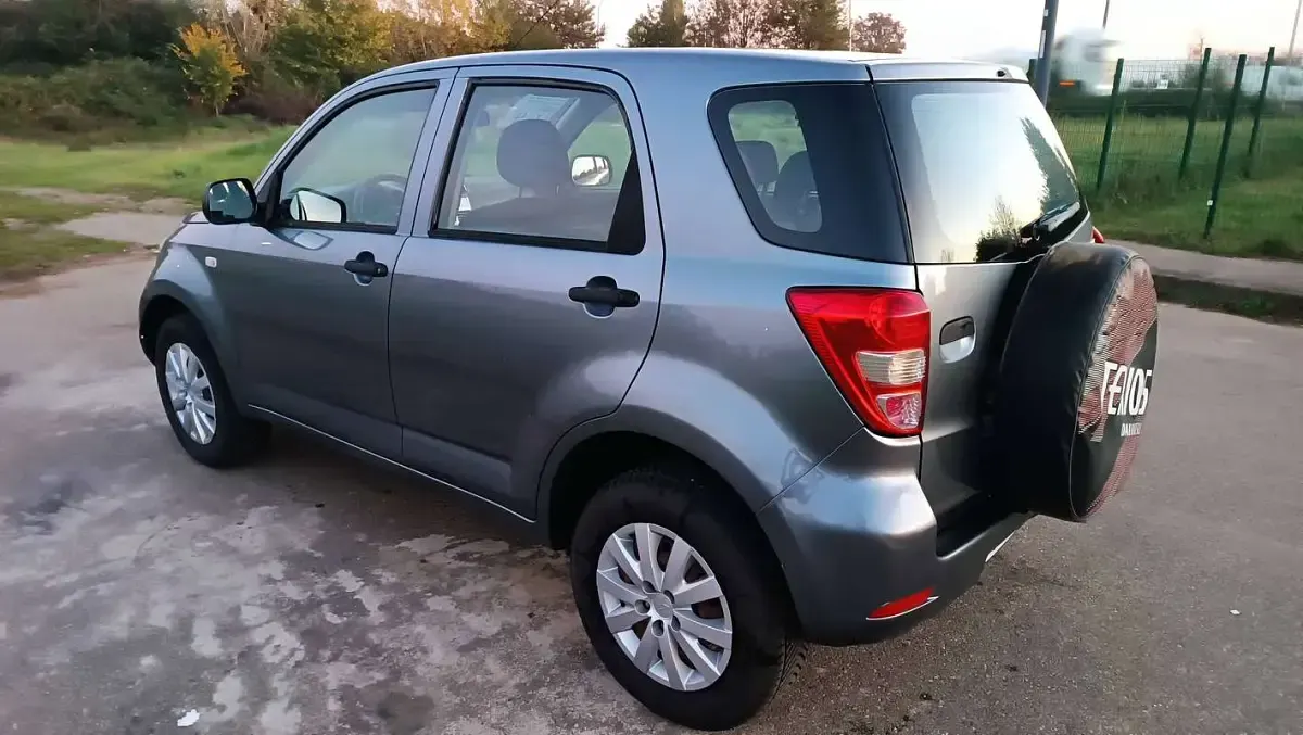 Usata Daihatsu Terios 86 CV (63 kW) 2006 Grigio SUV