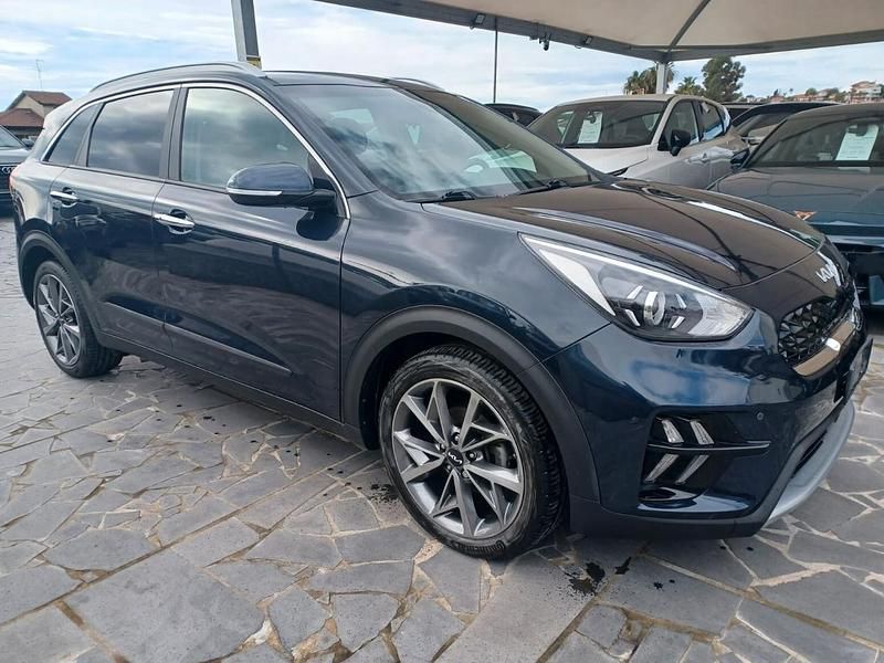 Usata Kia Niro Style 104 CV (76 kW) 2021 Blu SUV