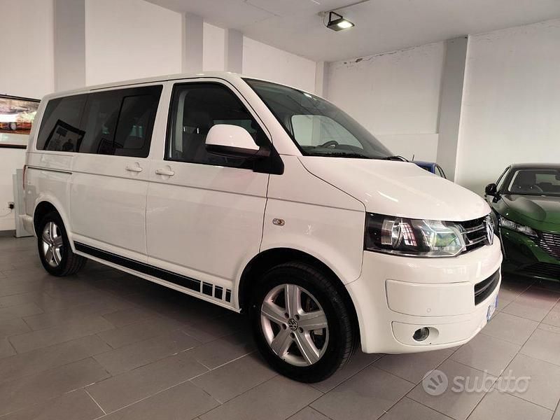 Usata VW Caravelle Comfortline 180 CV (132 kW) 2013 Bianco Furgone