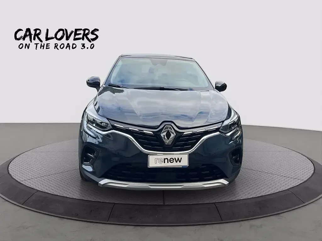 Usata Renault Captur Techno 145 CV (106 kW) 2023 Blu scuro SUV