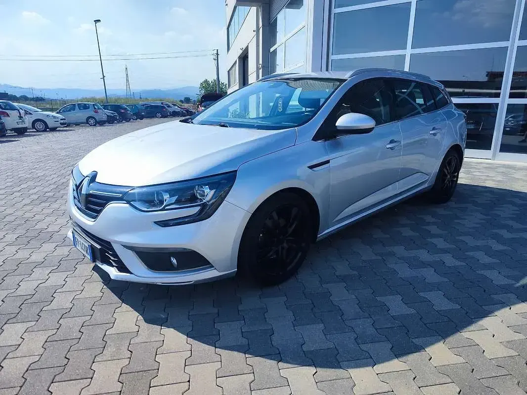 Usata Renault Mégane GrandTour Life 110 CV (80 kW) 2018 Grigio Station wagon