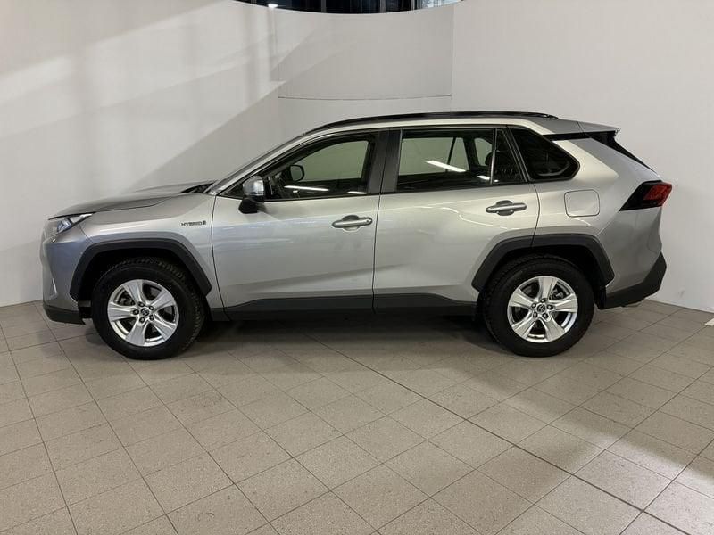 Usata Toyota RAV4 Hybrid Active 222 CV (163 kW) 2019 Argento SUV