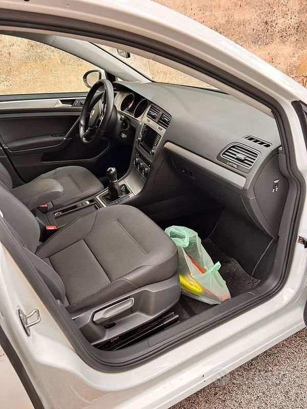 Brugt VW Golf VII 110 HK (80 kW) 2015 Hvid Sedan