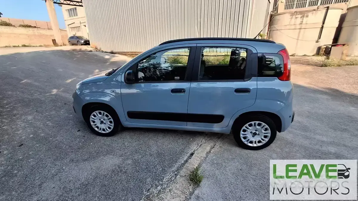 Usata Fiat Panda 69 CV (50 kW) 2020 Grigio Utilitaria