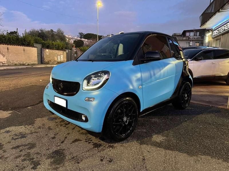 Blu/azzurro Usata 2019 Smart ForTwo Cabrio Passion Cabrio | 17.499 € (Buon prezzo) - Immagine 1/4