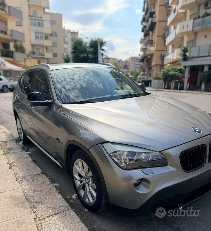 Usata BMW X1 Comfort Edition 143 CV (105 kW) 2011 Grigio SUV