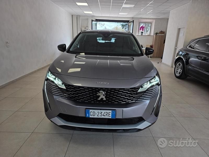 Usata Peugeot 3008 GT 130 CV (95 kW) 2020 Grigio SUV
