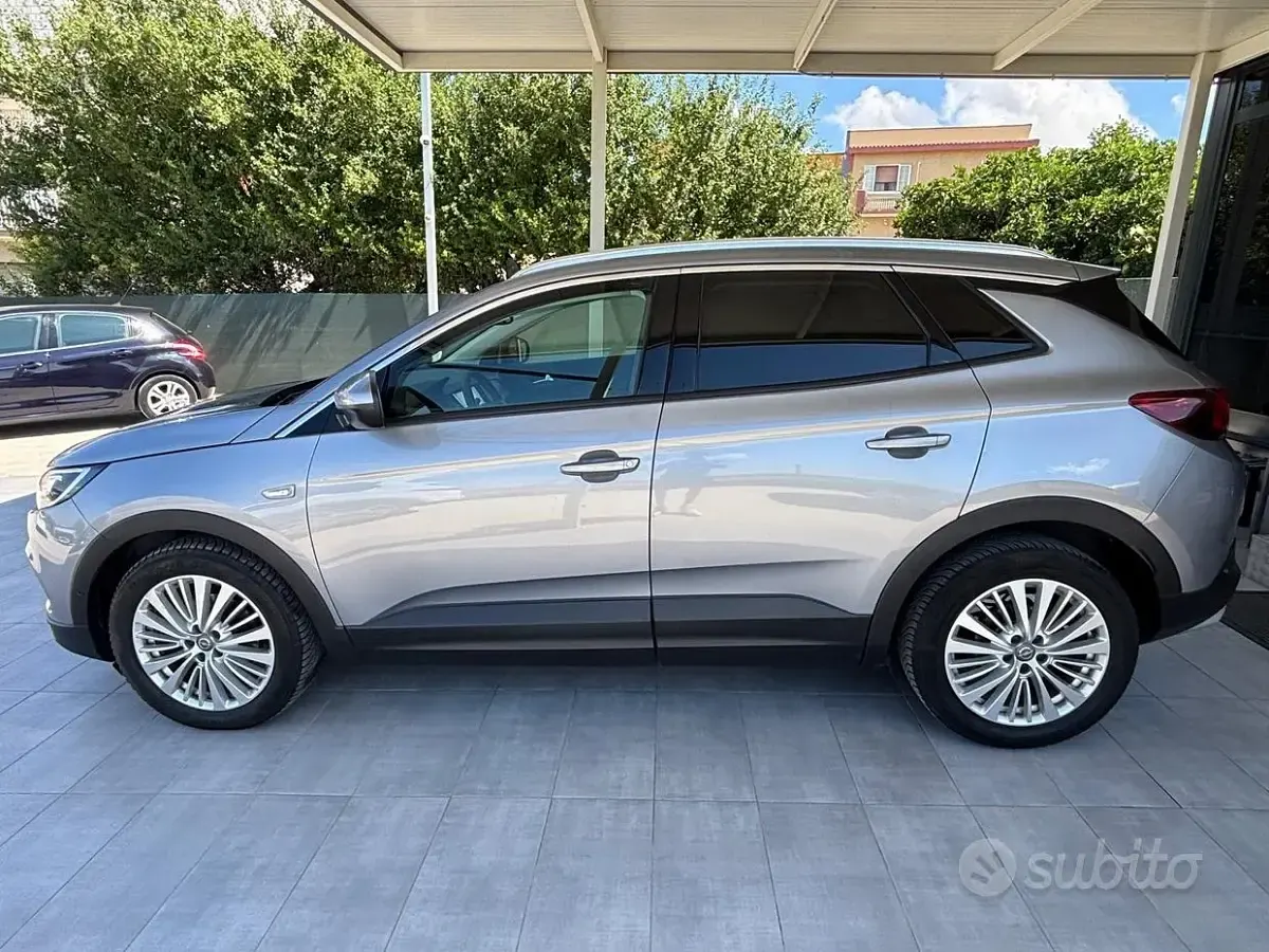 Usata Opel Grandland X Ultimate 131 CV (96 kW) 2019 Grigio SUV