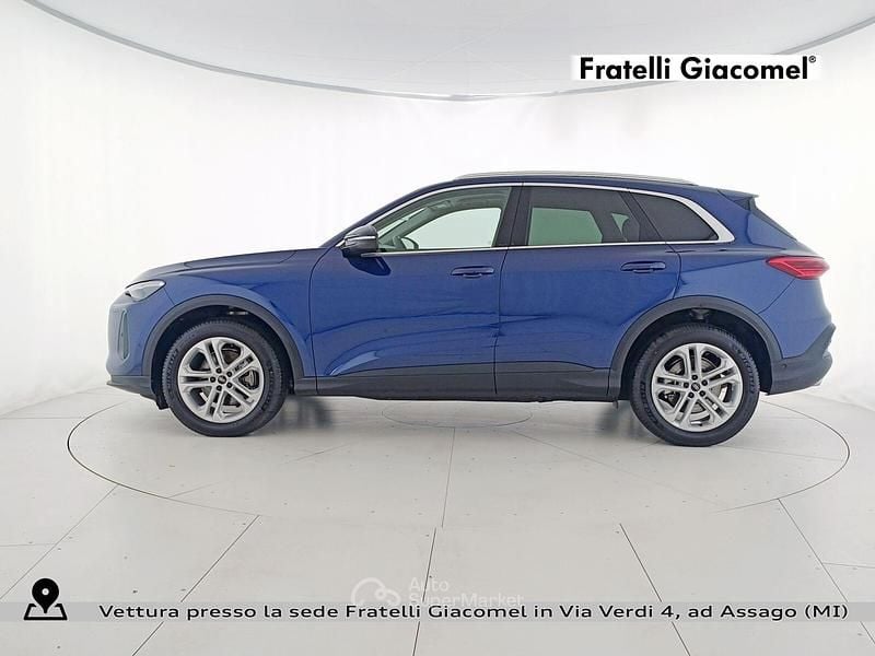 Usata Audi Q5 Comfort 204 CV (150 kW) 2025 Blu navarra metallizzato SUV