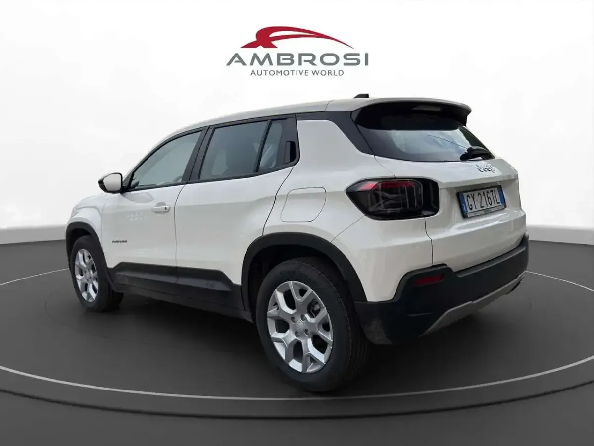 Nuova Jeep Avenger Altitude 145 CV (106 kW) 2026 Snow SUV