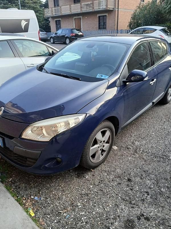 Usata Renault Mégane Dynamique 110 CV (80 kW) 2009 Berlina