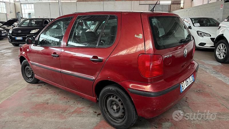 Usata VW Polo 50 CV (36 kW) 2001 Rosso Berlina