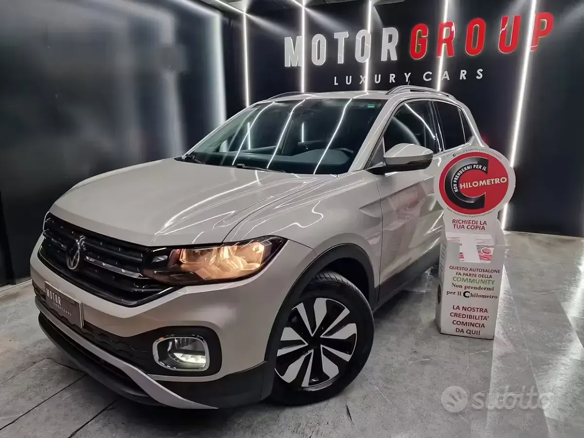 Usata VW T-Cross Advance 110 CV (80 kW) 2023 Grigio SUV