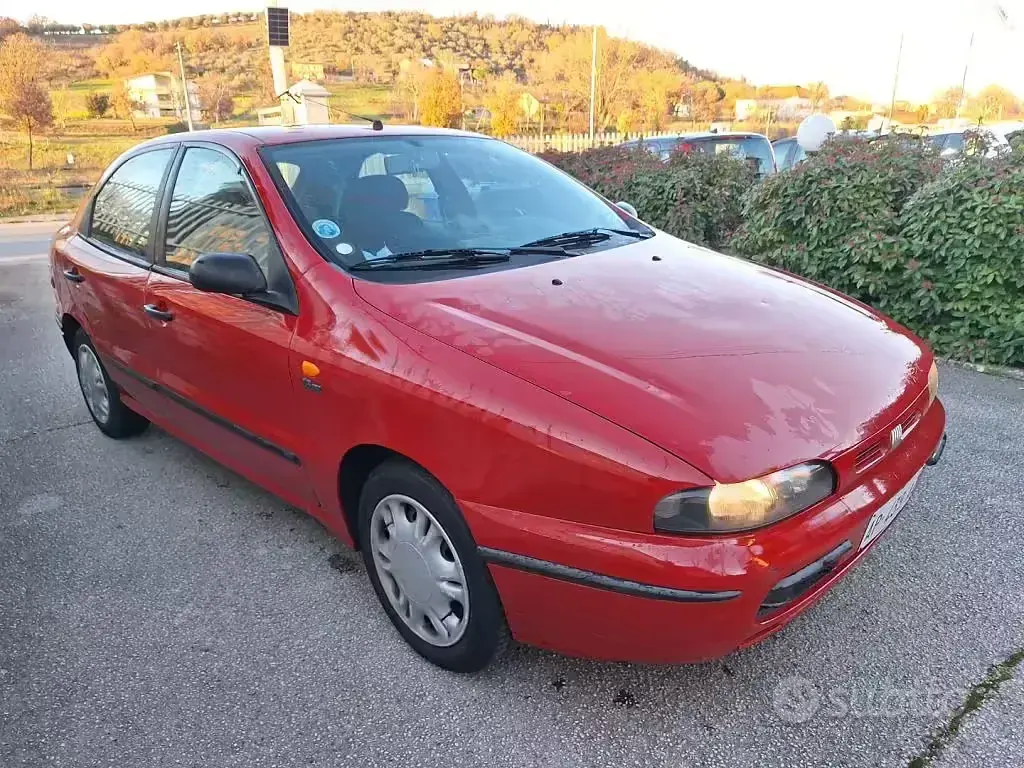 Usata Fiat Brava 103 CV (75 kW) 1997 Rosso Utilitaria