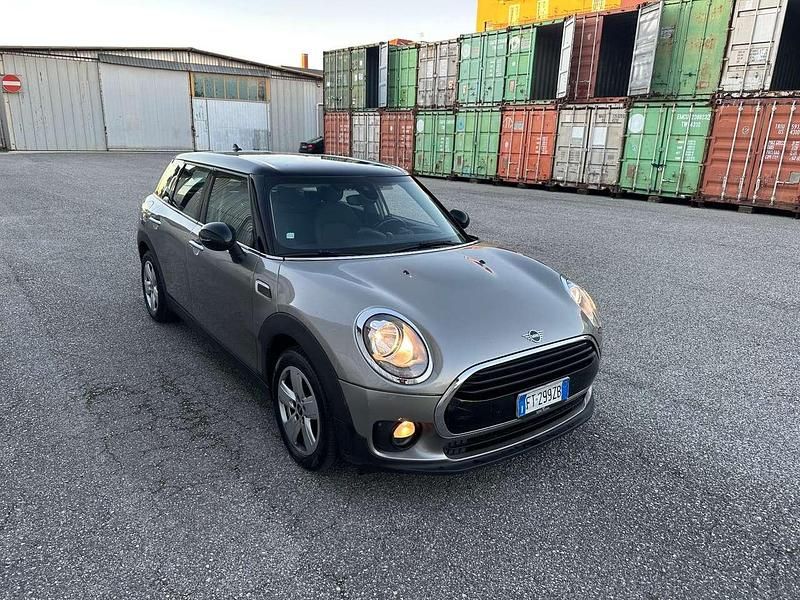 Grigio Usata 2020 Mini Cooper D Clubman Exclusive Station wagon | 12.990 € (Super prezzo) - Immagine 1/4