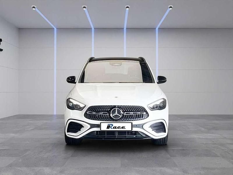 Usata Mercedes GLA200 AMG Line Premium 163 CV (119 kW) 2025 Bianco SUV