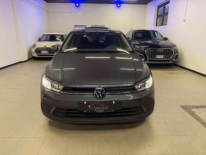 Usata VW Polo 90 CV (66 kW) 2022 Grigio Utilitaria