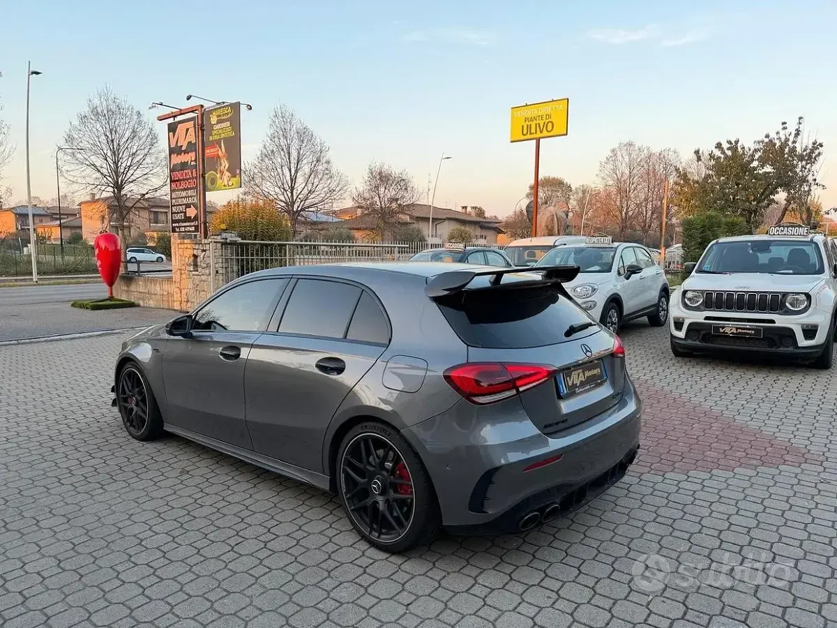 Usata Mercedes A45 AMG AMG 422 CV (310 kW) 2022 Grigio Utilitaria