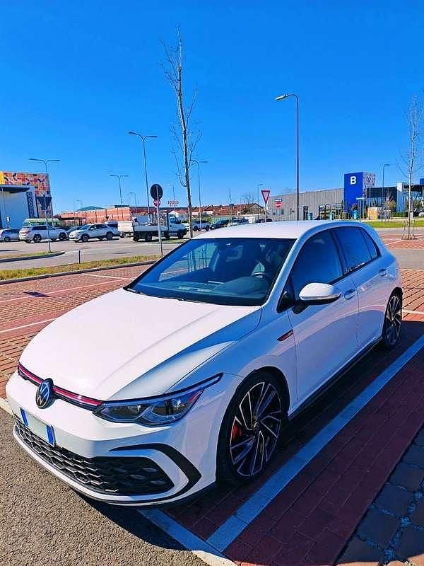 Usata VW Golf VIII GTI 245 CV (180 kW) 2021 Berlina
