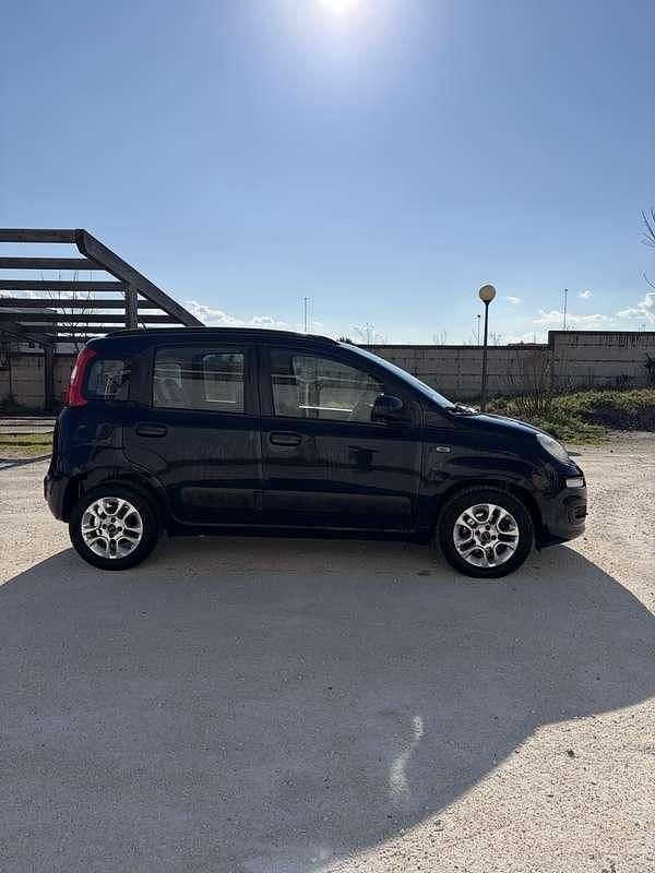Usata Fiat Panda Lounge 75 CV (55 kW) 2014 Utilitaria