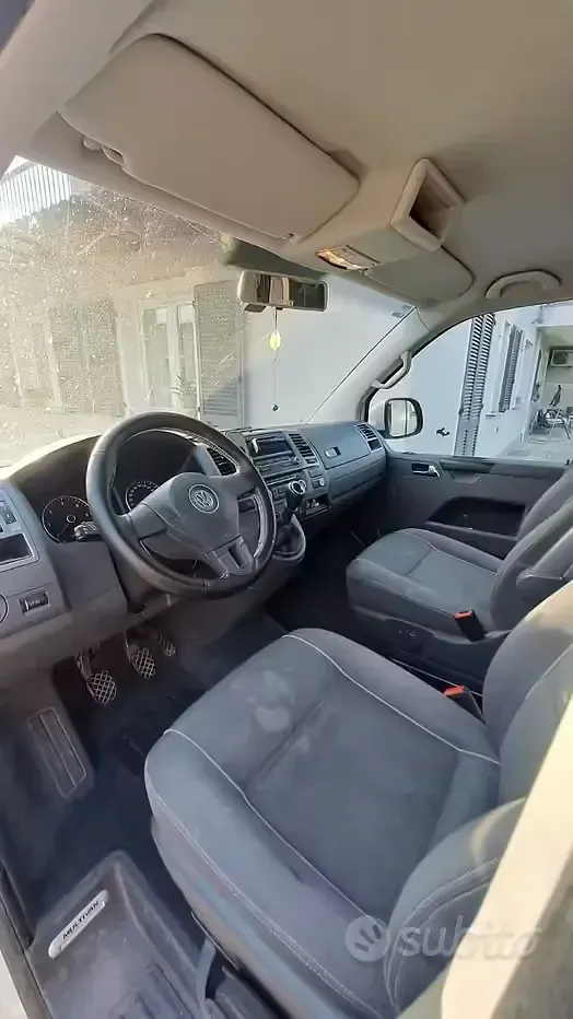 Usata VW Multivan 140 CV (102 kW) 2014 Bianco Monovolume