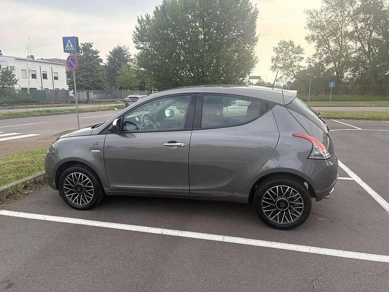 Usata Lancia Ypsilon S 69 CV (50 kW) 2022 Utilitaria