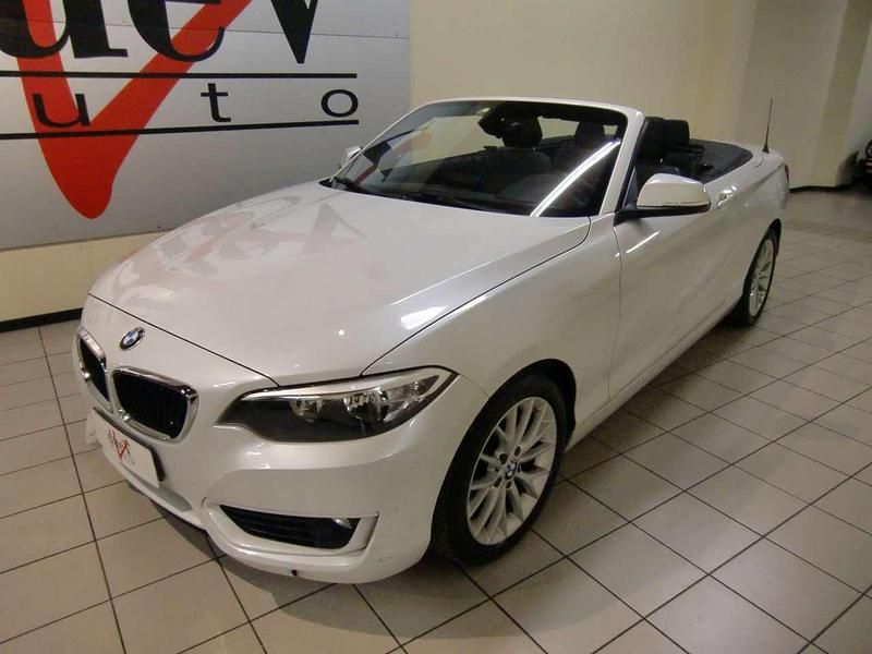 Usata BMW 218 Advantage 150 CV (110 kW) 2016 Bianco perla metallizzato Cabrio