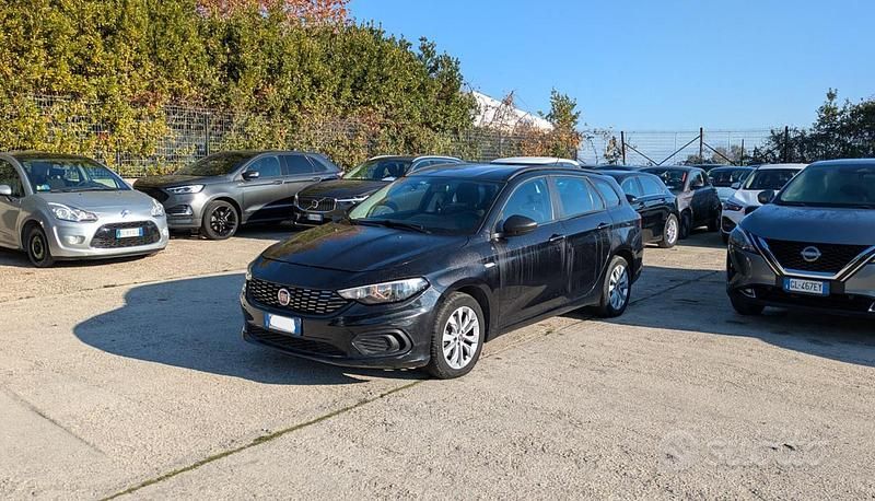 Nero Usata 2018 Fiat Tipo Station wagon | 7800 € (Buon prezzo) - Immagine 1/4