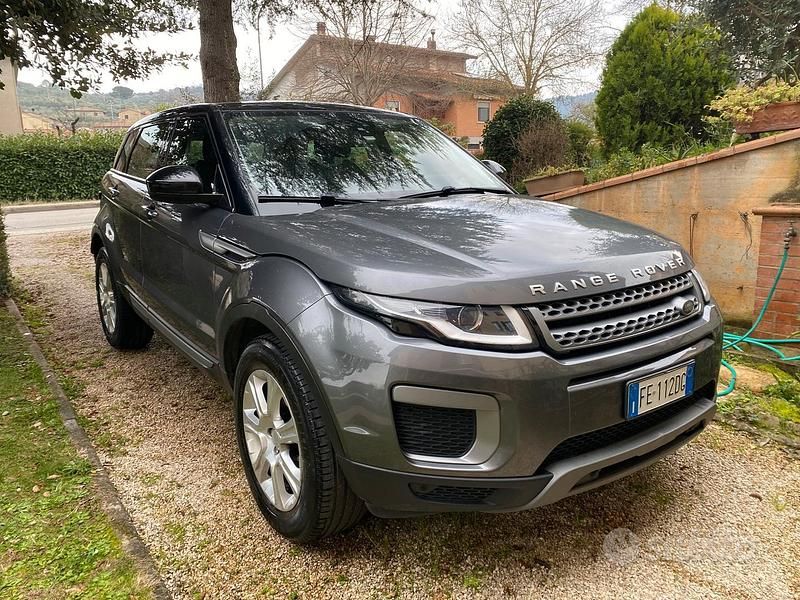 Usata Land Rover Range Rover evoque 150 CV (110 kW) 2016 Grigio Berlina
