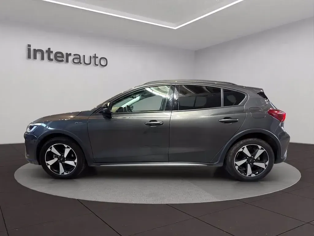 Usata Ford Focus Active 125 CV (91 kW) 2023 Magnetic grey Berlina