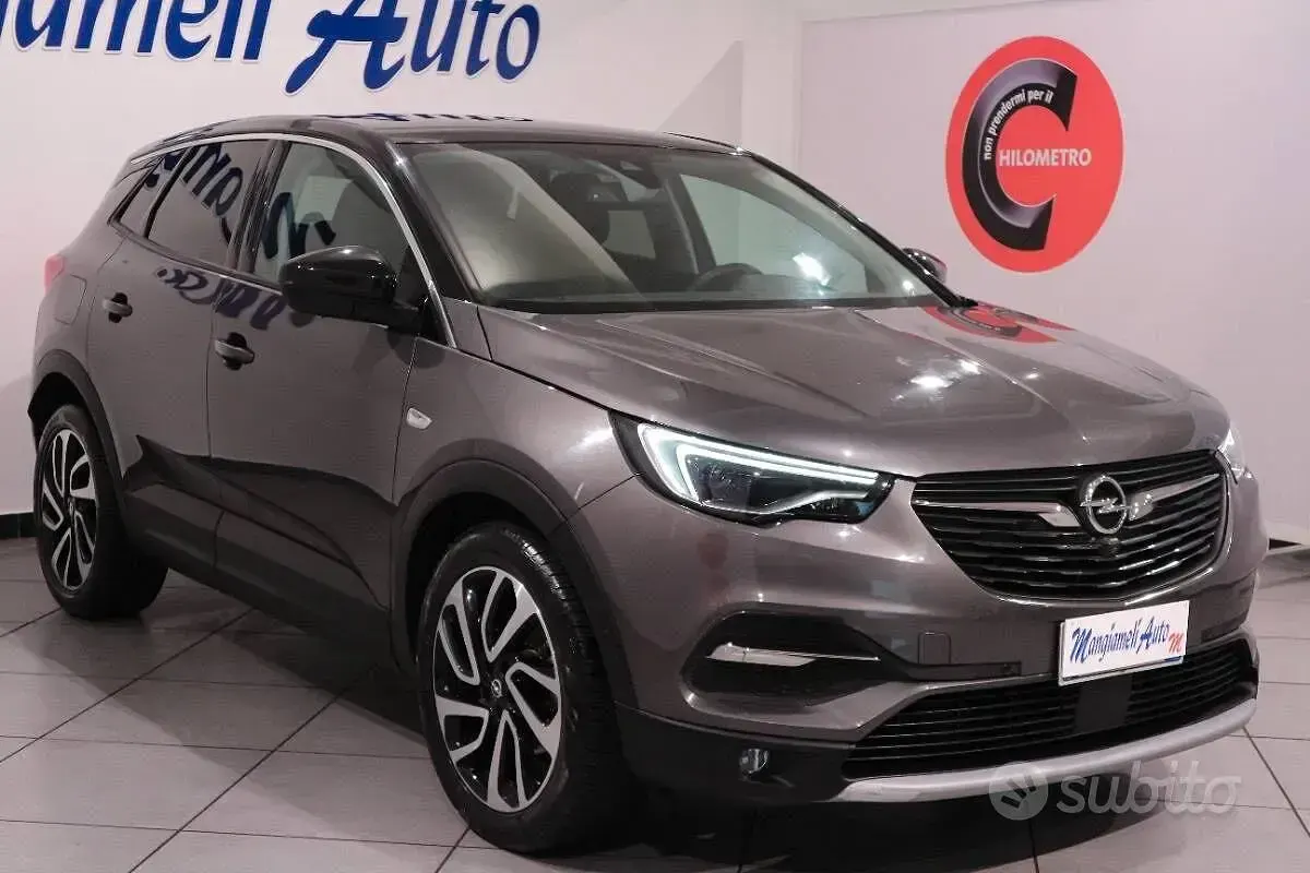 Usata Opel Grandland X Ultimate 130 CV (95 kW) 2019 Grigio SUV