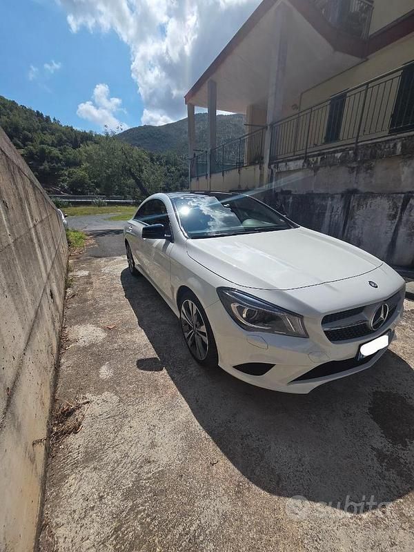 Usata Mercedes CLA220 177 CV (130 kW) 2015 Bianco Berlina